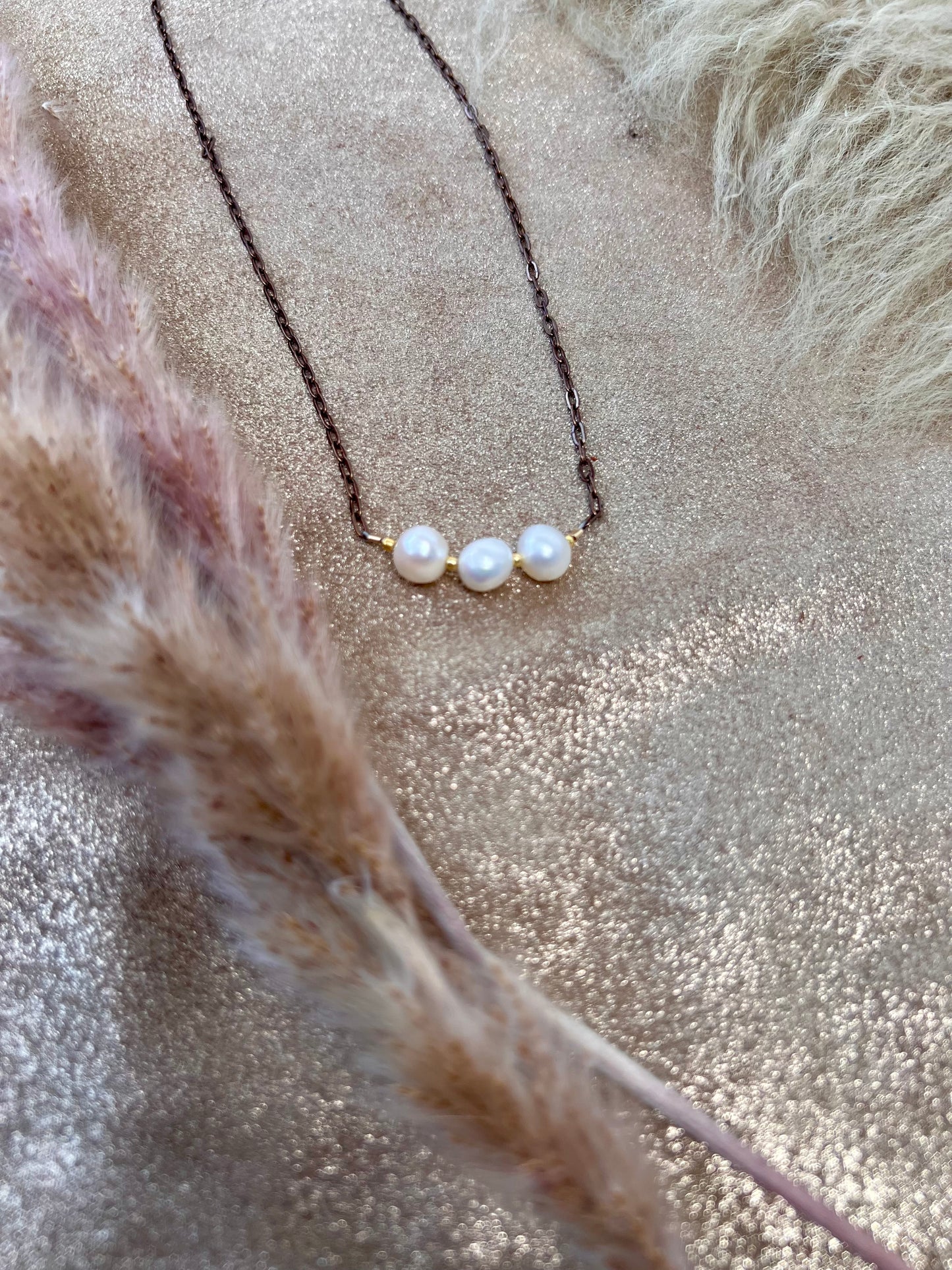 Pearl Bar Necklace