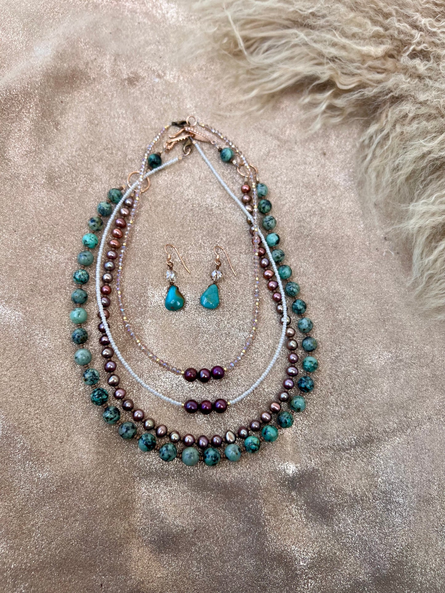 Crystal & Pearl Necklace