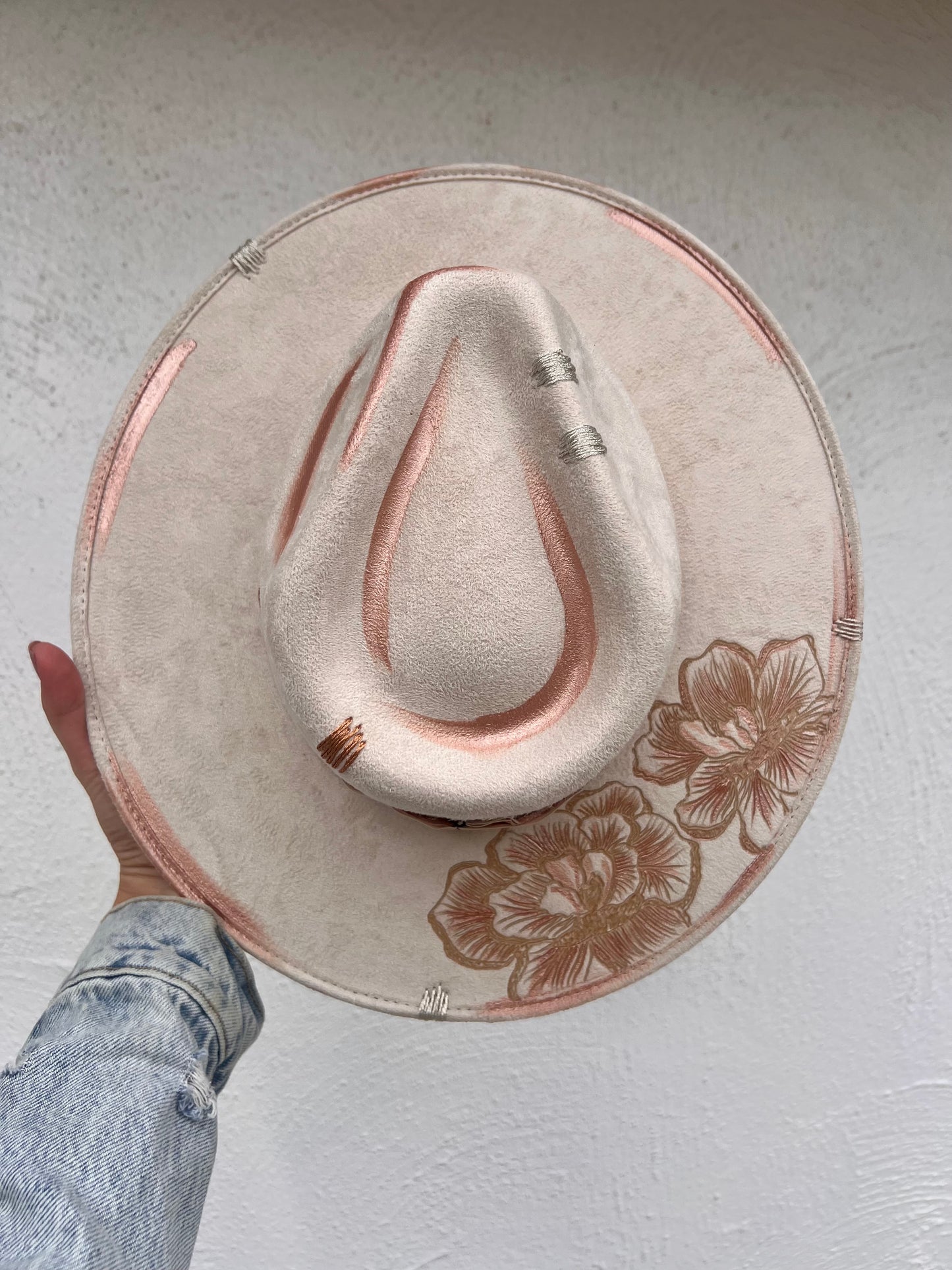 White Flower Hat