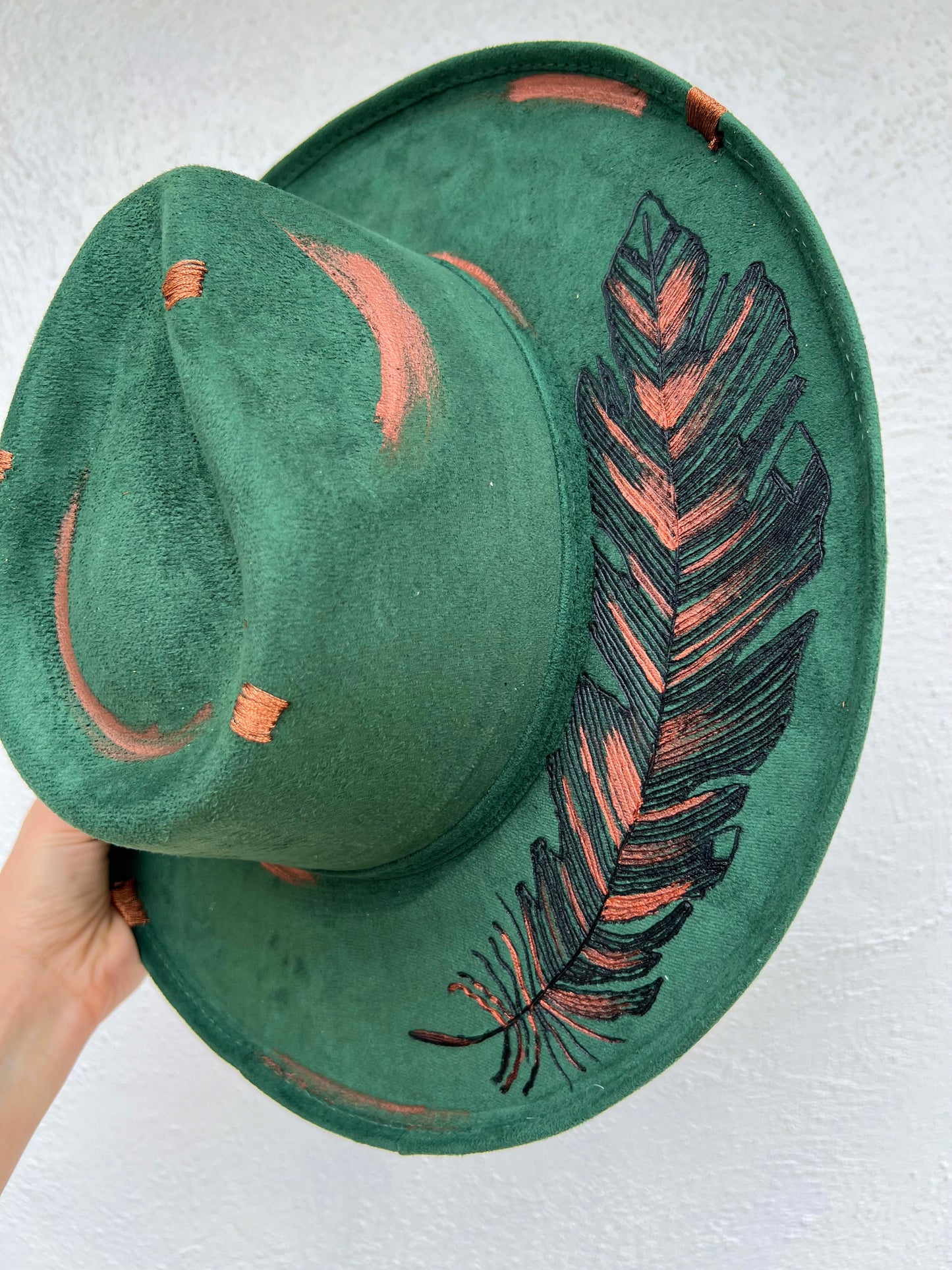 Green Copper Feather Hat