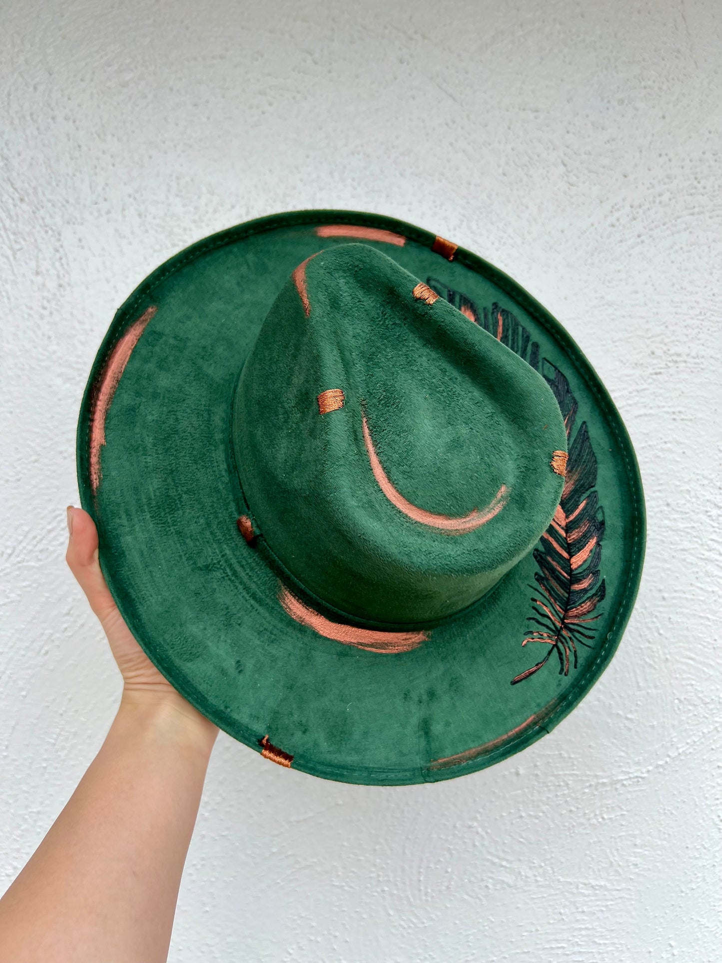 Green Copper Feather Hat