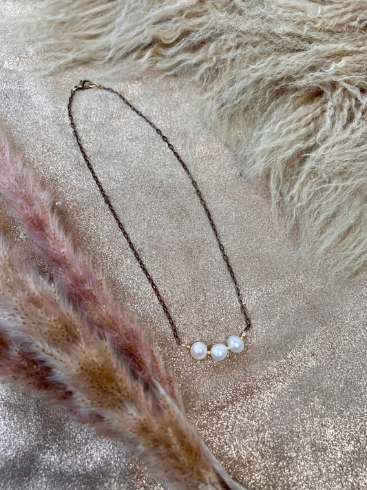 Pearl Bar Necklace